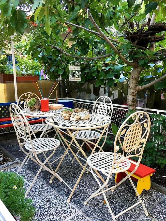 Yellow, red&blue apartment Split Exterior foto